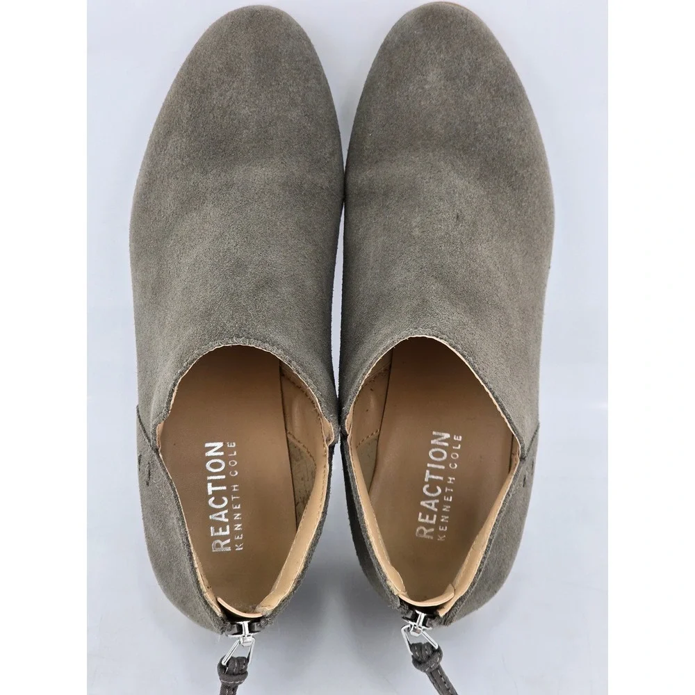 Kenneth Cole Reaction Sideway Ankle Boots Women 6 Grey Suede Zip Back